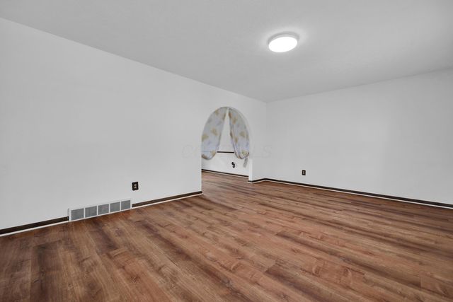 2623 Blendon Woods Boulevard, Columbus, OH 43231