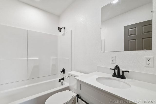 421 W Arkansas, Durant, OK 74701