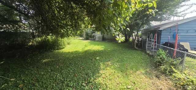 1515 Macarthur Drive, Evansville, IN 47714