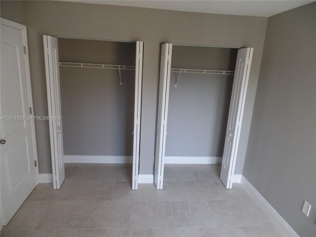 2647 NW 33rd St 2313, Oakland Park, FL 33309