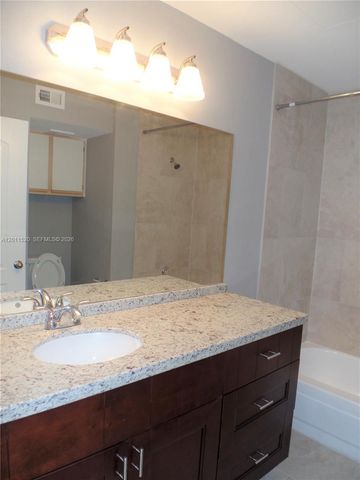 2647 NW 33rd St 2313, Oakland Park, FL 33309