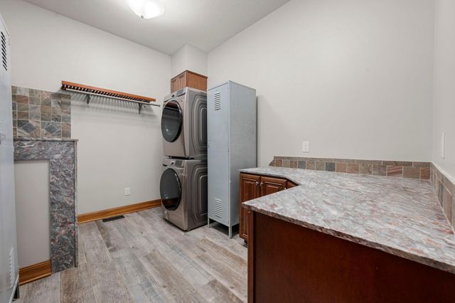 14215 Waconia Street NE, Ham Lake, MN 55304