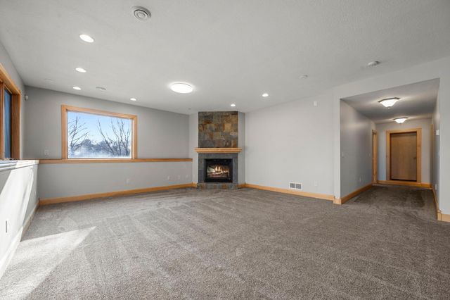 14215 Waconia Street NE, Ham Lake, MN 55304