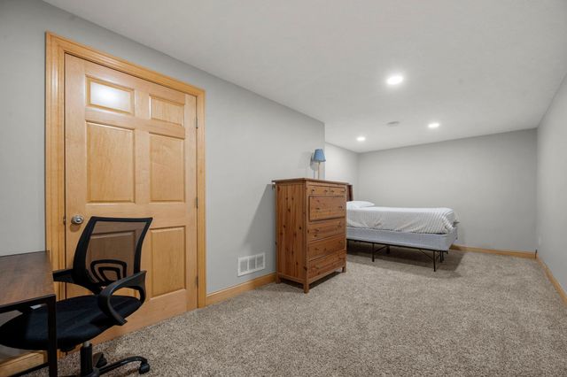 14215 Waconia Street NE, Ham Lake, MN 55304