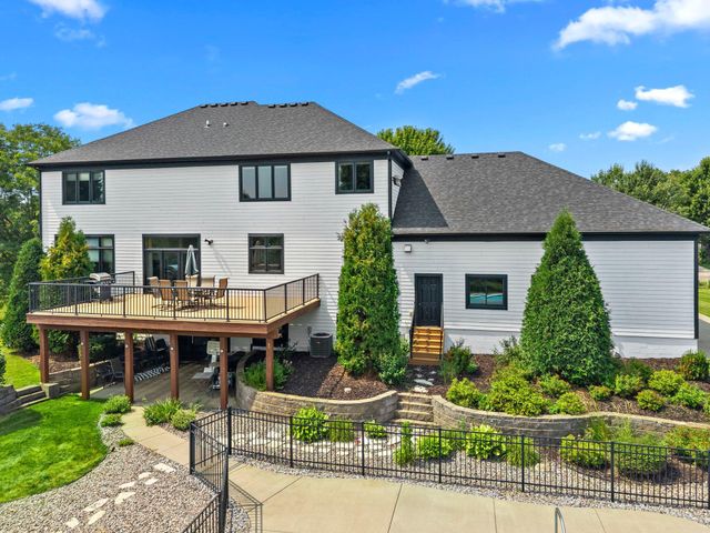 14215 Waconia Street NE, Ham Lake, MN 55304