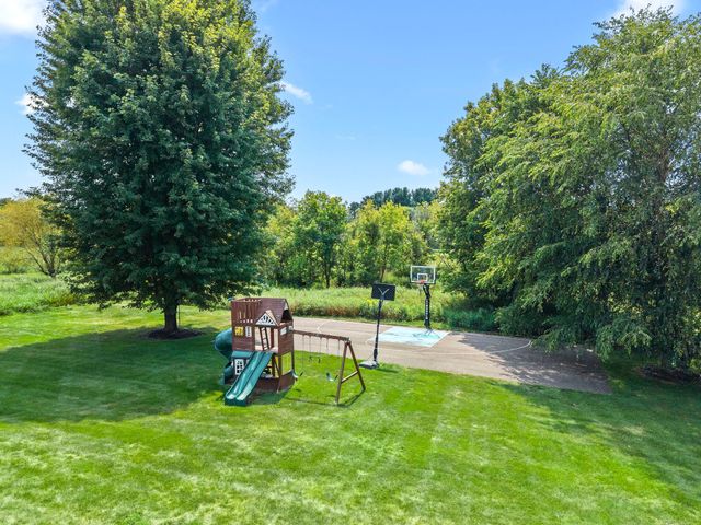 14215 Waconia Street NE, Ham Lake, MN 55304