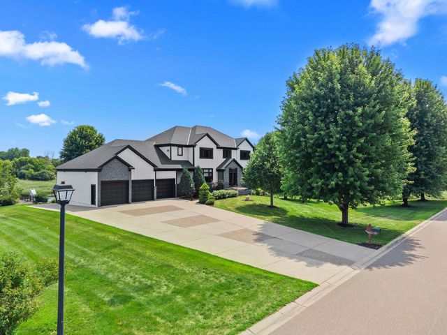 14215 Waconia Street NE, Ham Lake, MN 55304