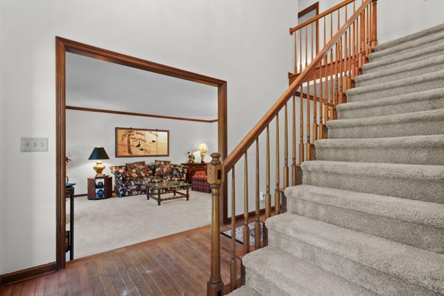 139 Kellys Court, Powell, OH 43065