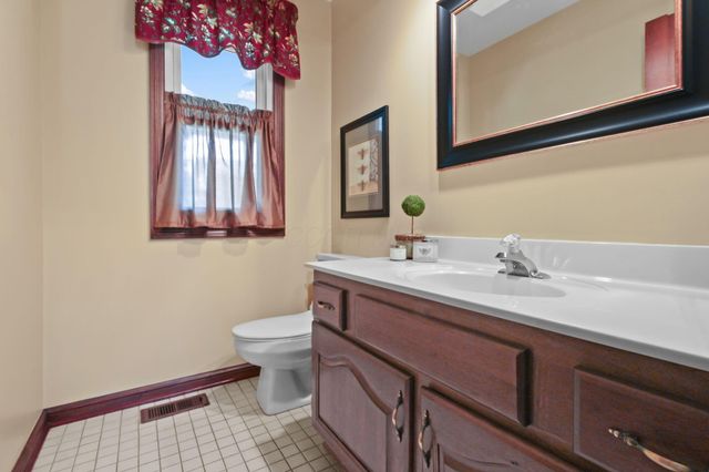139 Kellys Court, Powell, OH 43065