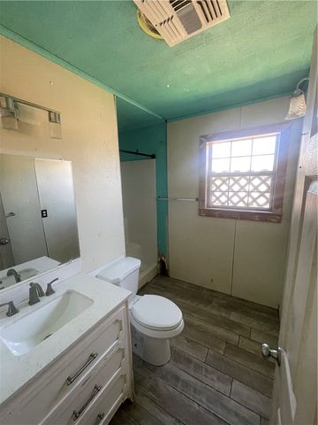 1733 Karen Dr, Corpus Christi, TX 78416