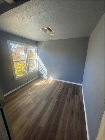 1733 Karen Dr, Corpus Christi, TX 78416