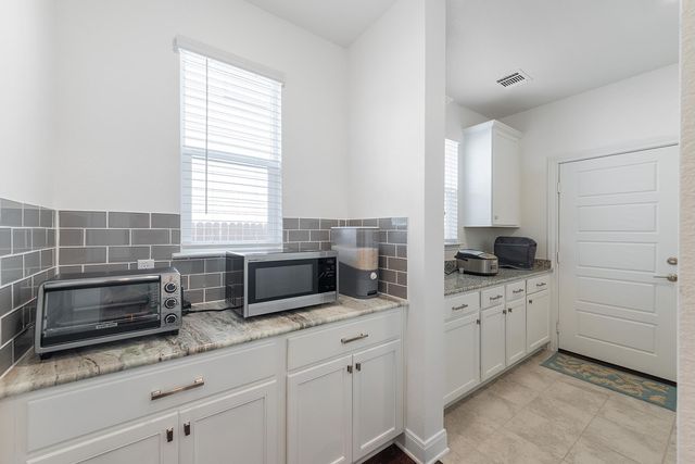 12716 Mogador ST, Manor, TX 78653