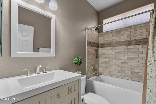 4685 E WALNUT Road, Gilbert, AZ 85298