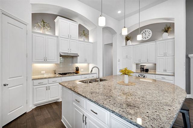 921 Hubbard Creek Trail, Mckinney, TX 75071