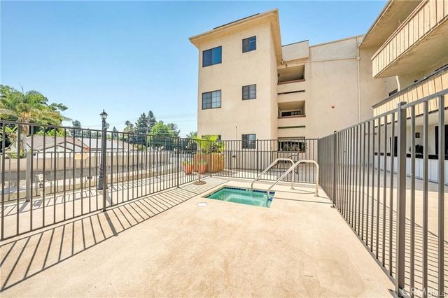 19029 Nordhoff Street 308, Northridge, CA 91324