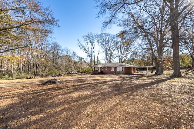 1518 Old Trail Drive, Anderson, SC 29626