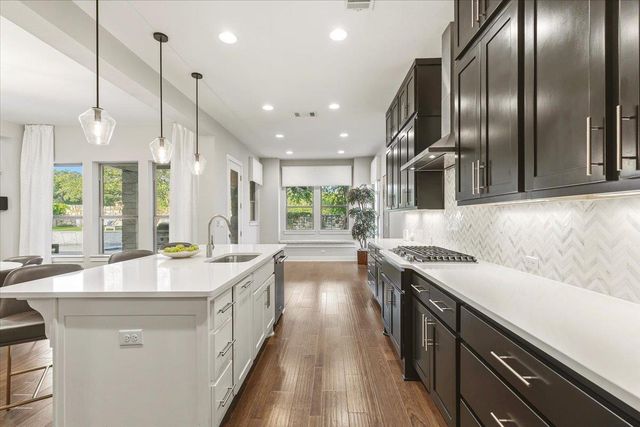 12801 Veronese DR, Austin, TX 78739