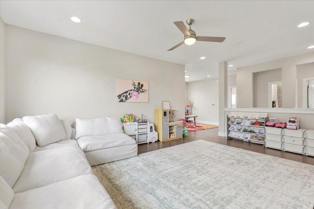 12801 Veronese DR, Austin, TX 78739