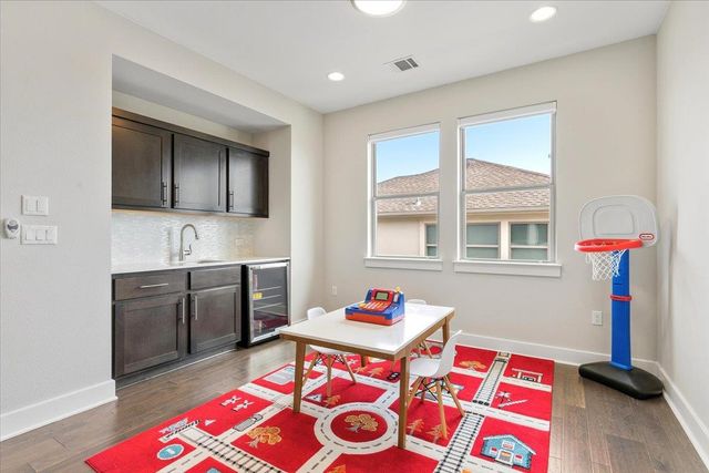 12801 Veronese DR, Austin, TX 78739