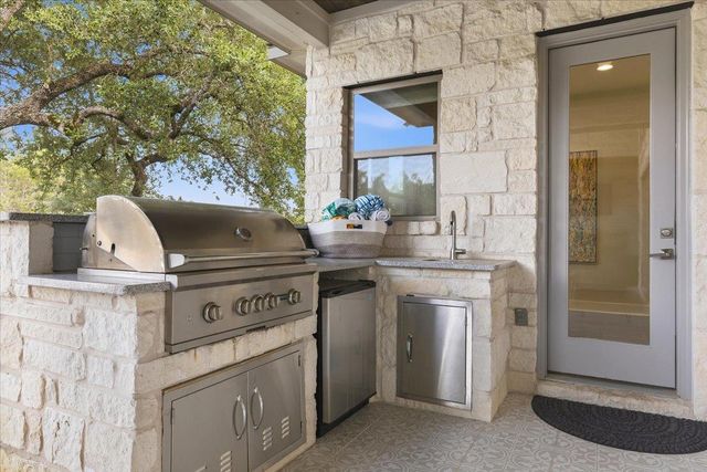 12801 Veronese DR, Austin, TX 78739
