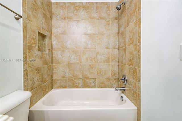 3061 Tortola Way, Cooper City, FL 33024