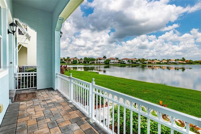 3061 Tortola Way, Cooper City, FL 33024