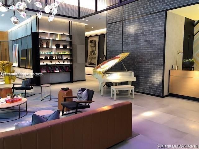 121 NE 34th St 2203, Miami, FL 33137