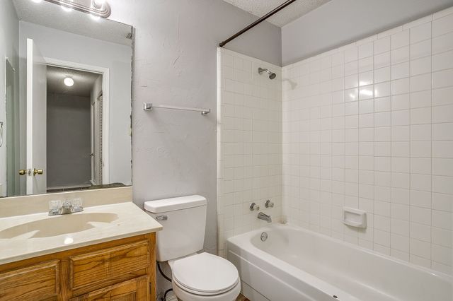 926 Irene Street, Burleson, TX 76028