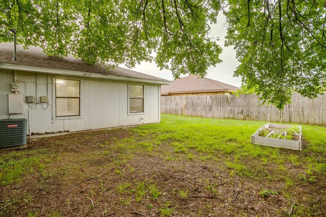 926 Irene Street, Burleson, TX 76028