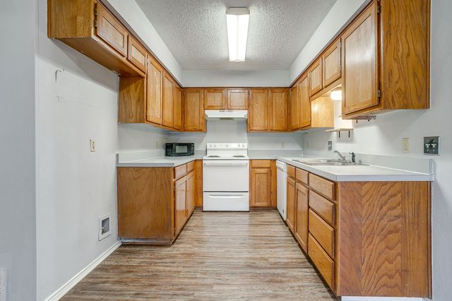 926 Irene Street, Burleson, TX 76028