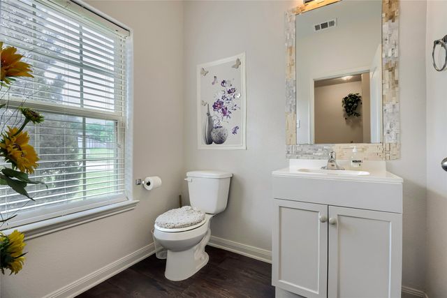 1200 Oak Creek Drive, Hutchins, TX 75141