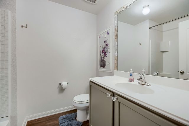 1200 Oak Creek Drive, Hutchins, TX 75141