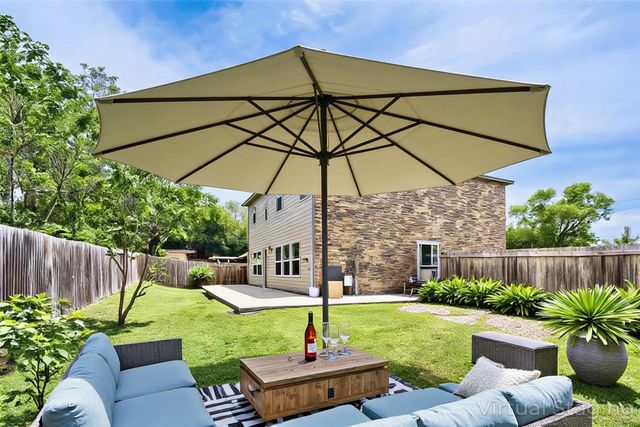1200 Oak Creek Drive, Hutchins, TX 75141