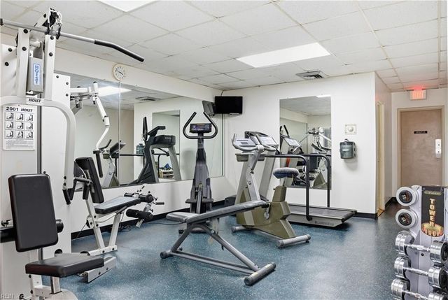 3300 Ocean Shore Ave Apt 703, Virginia Beach, VA 23451