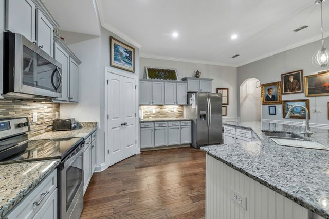 2927 Stuyvesant Ln, Murfreesboro, TN 37128