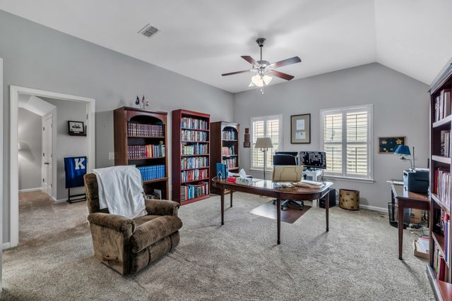 2927 Stuyvesant Ln, Murfreesboro, TN 37128