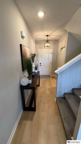 11110 Portage Drive, Papillion, NE 68046