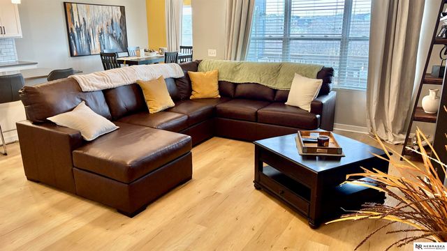 11110 Portage Drive, Papillion, NE 68046