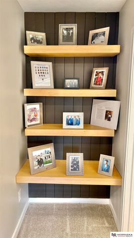 11110 Portage Drive, Papillion, NE 68046