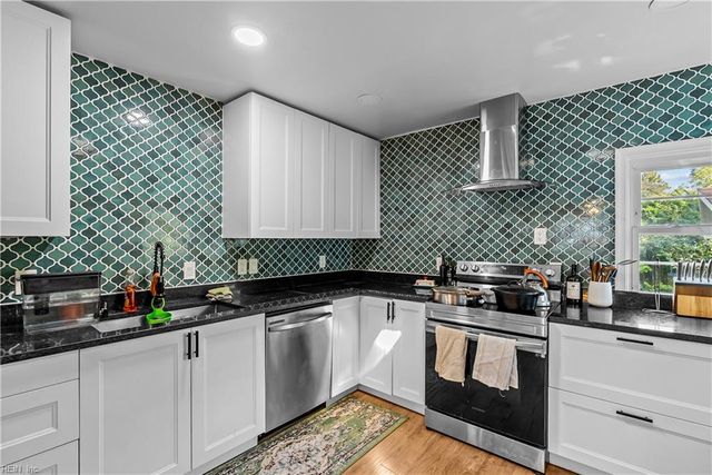 8264 Gygax RD, Norfolk, VA 23505