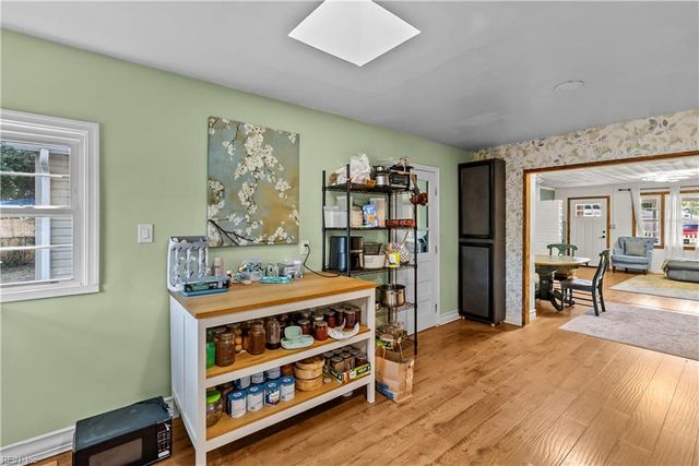 8264 Gygax RD, Norfolk, VA 23505