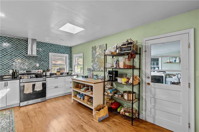 8264 Gygax RD, Norfolk, VA 23505