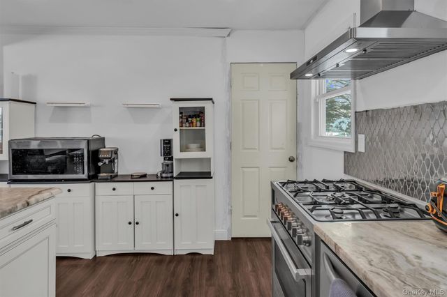 34 W Court Drive, Centereach, NY 11720