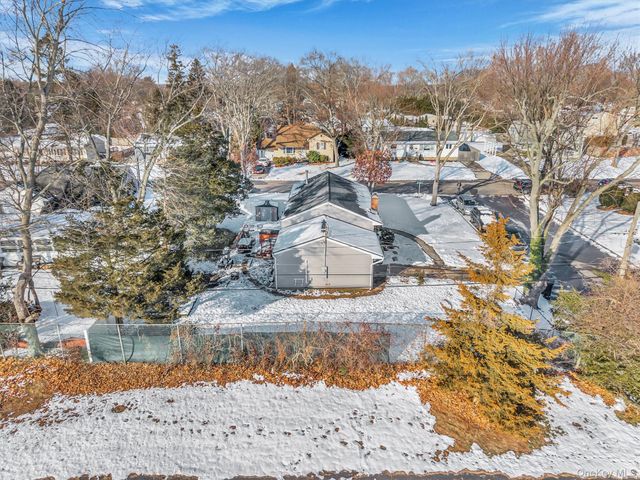 34 W Court Drive, Centereach, NY 11720