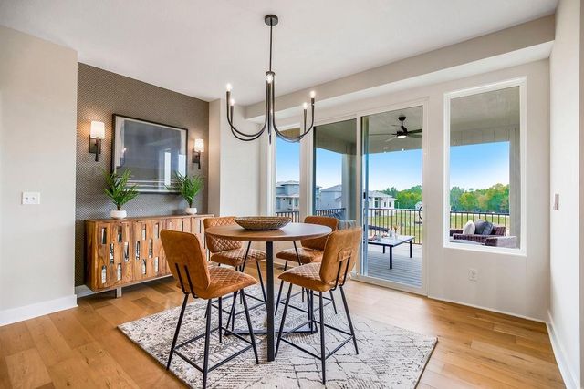 17828 Rainbow Boulevard, Overland Park, KS 66085