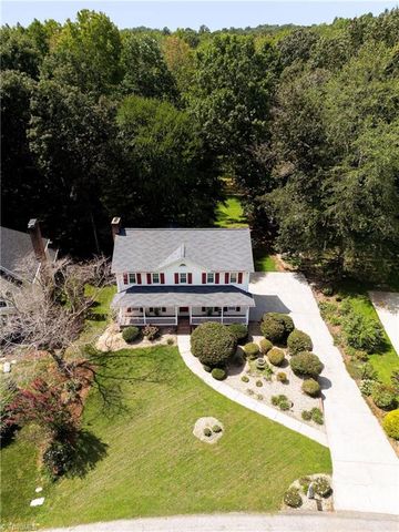 6031 Glenacre Drive, Kernersville, NC 27284