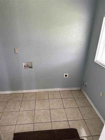 1302 AVENUE K B, Haines City, FL 33844