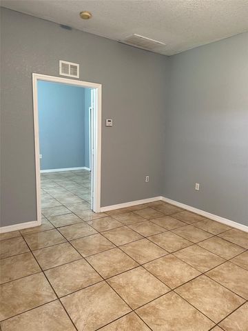 1302 AVENUE K B, Haines City, FL 33844