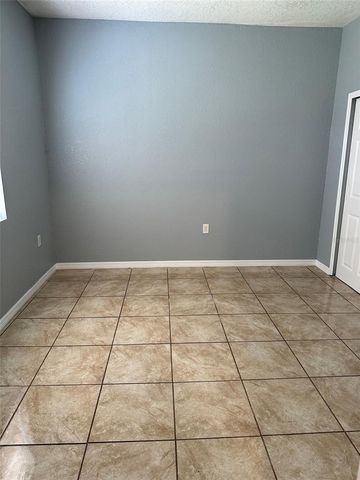 1302 AVENUE K B, Haines City, FL 33844