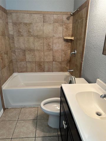 1302 AVENUE K B, Haines City, FL 33844